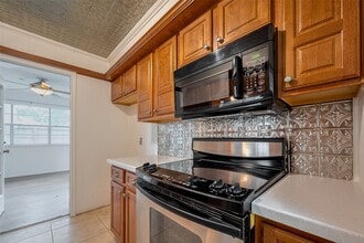 11926 Osage Park Dr in Houston, TX - Building Photo - Building Photo
