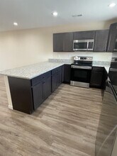 914 Warrior Hill Dr in Louisville, TN - Building Photo - Building Photo