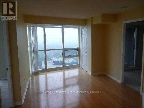 30 Harrison Garden Blvd in Toronto, ON - Building Photo - Building Photo