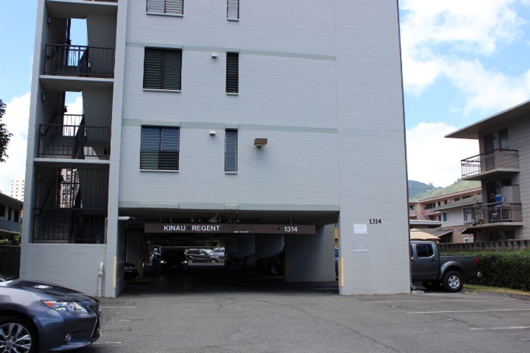 1314 Kinau St in Honolulu, HI - Foto de edificio