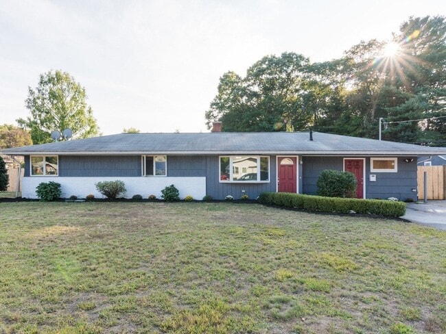 property at 4 Arbetter Dr