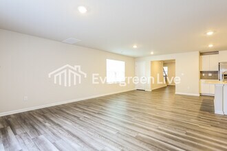 c in Inman, SC - Building Photo - Building Photo