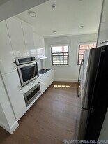 1200 Massachusetts Ave, Unit 509 in Cambridge, MA - Building Photo