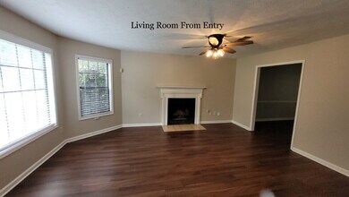 4991 Sugar Creek Dr in Sugar Hill, GA - Building Photo - Building Photo