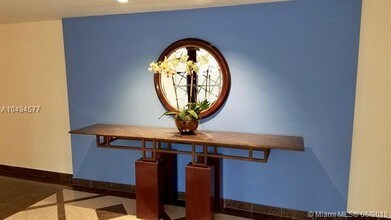 1541 Brickell Ave-Unit -A3701 in Miami, FL - Building Photo - Building Photo