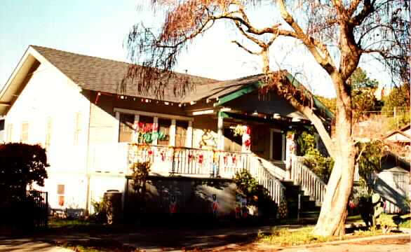 1235 Warren St in Martinez, CA - Foto de edificio - Building Photo