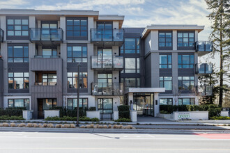 Green on Queensbury in North Vancouver, BC - Building Photo - Building Photo