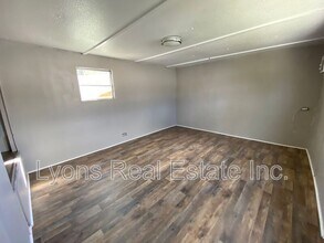 4900 Tice St in Ft. Myers, FL - Building Photo - Building Photo