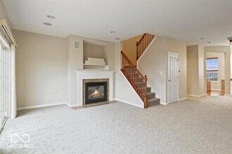 172 Straughn Ln in Westfield, IN - Building Photo - Building Photo