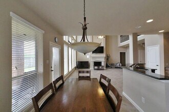 6223 Falling Briar Lane in Sugar Land, TX - Building Photo - Building Photo