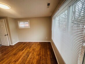 20151 Crystal in Cleveland, OH - Building Photo - Building Photo