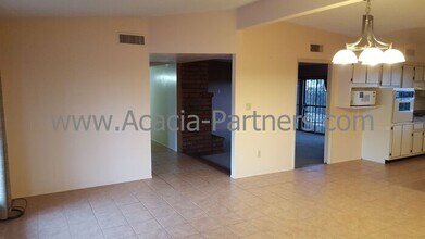 4030 E La Cadena in Tucson, AZ - Building Photo - Building Photo