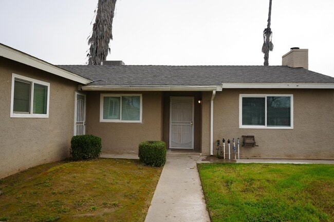 4310 N Barcus Ave in Fresno, CA - Building Photo - Building Photo