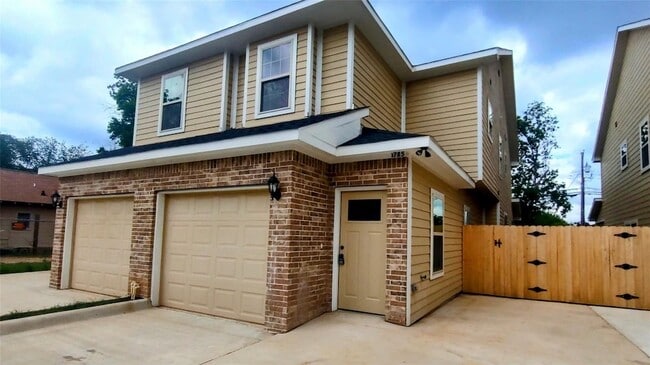 property at 1705 Ash Crescent St