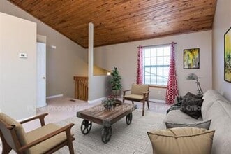 2512 Knightsbridge Ln in Lexington, KY - Building Photo - Building Photo