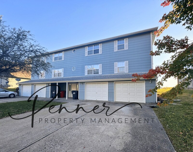 3808 SW 8th St. Terrace in Blue Springs, MO - Building Photo