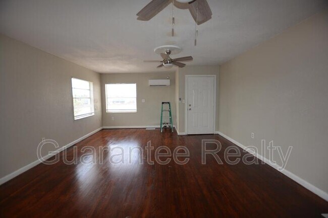 1712 E Hinson Ave in Haines City, FL - Building Photo - Building Photo