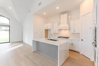 21722 Ellsworth Gdn Ln in Porter, TX - Building Photo - Building Photo