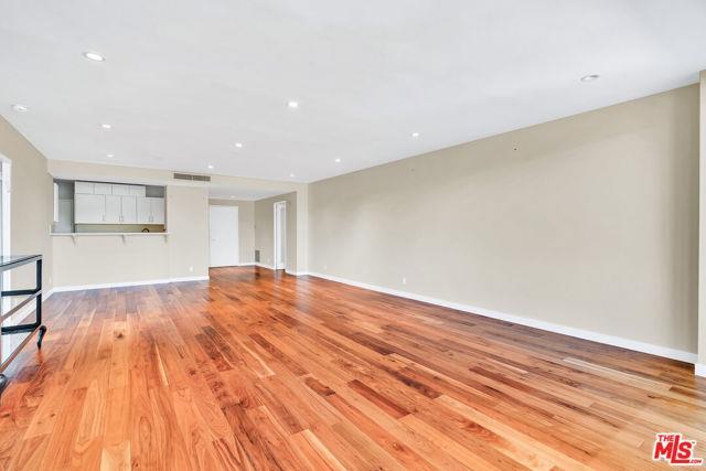 property at 865 Comstock Ave