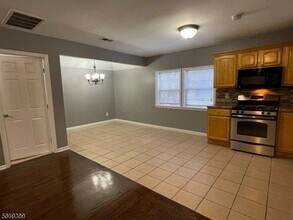 623 Galloping Hill Rd in Union, NJ - Building Photo - Building Photo