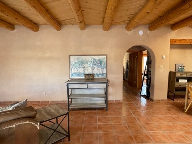 413 Valverde St in Taos, NM - Building Photo - Building Photo