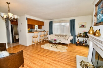 1126 W 228th St in Torrance, CA - Building Photo - Building Photo