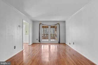 2798 Alton Hotel Ct in Woodbridge, VA - Foto de edificio - Building Photo