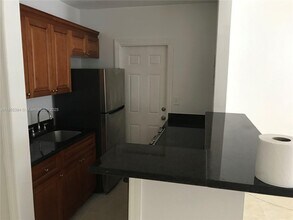 757 NE 127th St in North Miami, FL - Building Photo - Building Photo