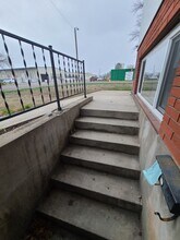 320-326 Knowles St in Missoula, MT - Foto de edificio - Building Photo