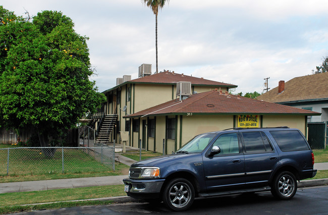 385 N Calaveras St in Fresno, CA - Building Photo - Building Photo