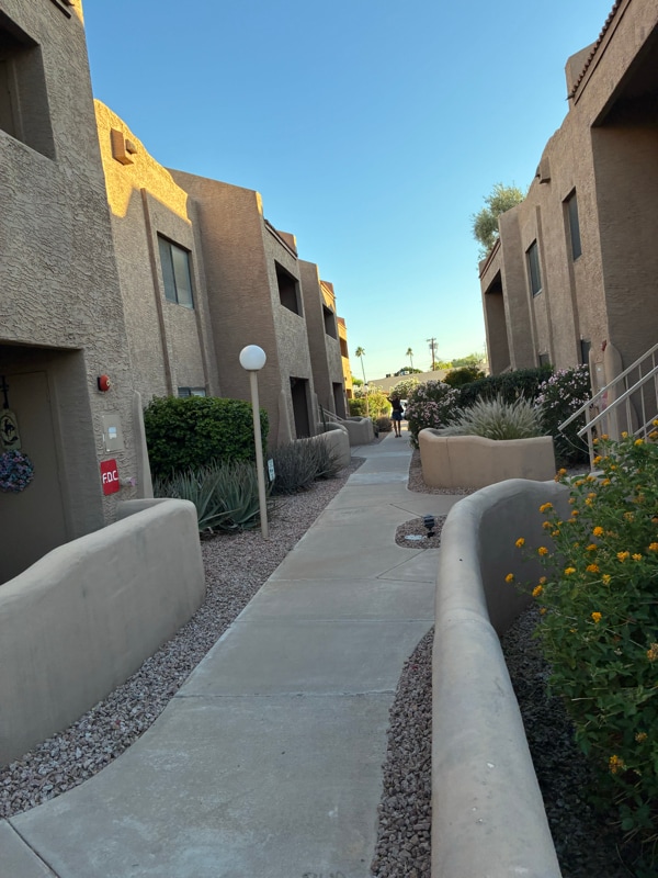 8155 E Roosevelt St in Scottsdale, AZ - Building Photo - Building Photo