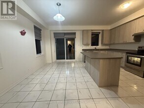 99 Stewardship Rd in Brampton, ON - Building Photo - Building Photo