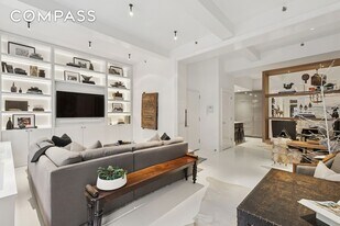 31-33 E 28th St, Unit 3W in New York, NY - Building Photo