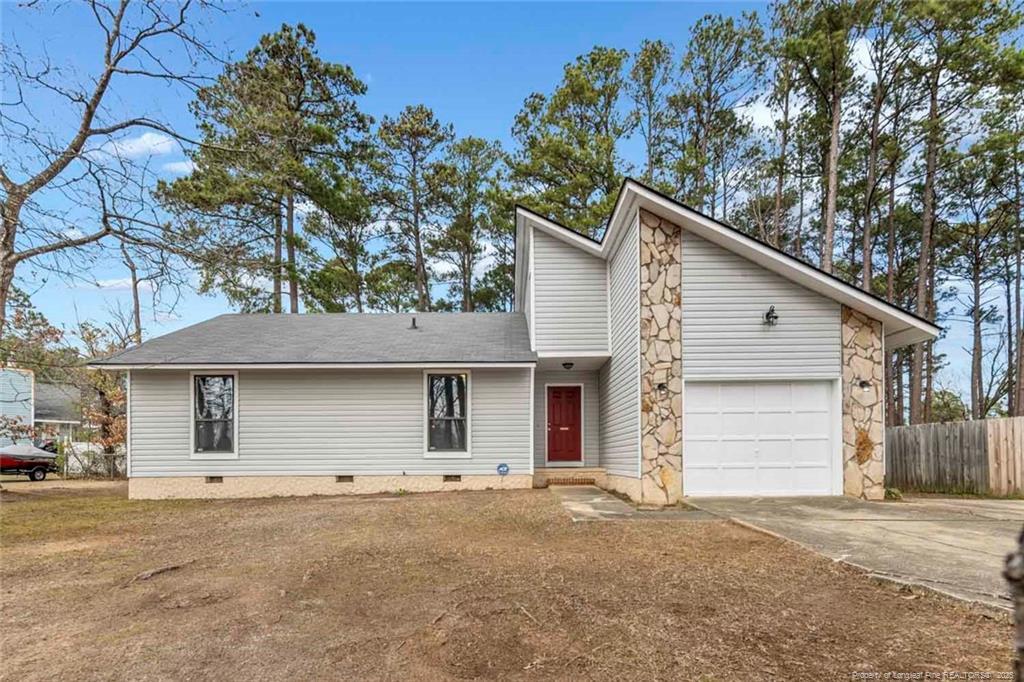 7009 Pantego Dr in Fayetteville, NC - Building Photo