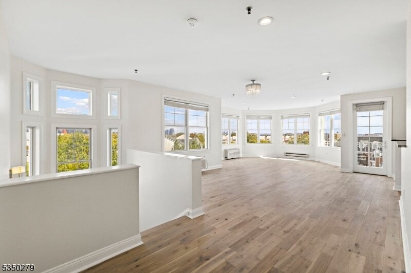 1 Independence Way in Jersey City, NJ - Building Photo