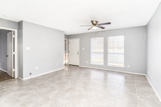 514 Frazier St in Terrell, TX - Building Photo - Building Photo