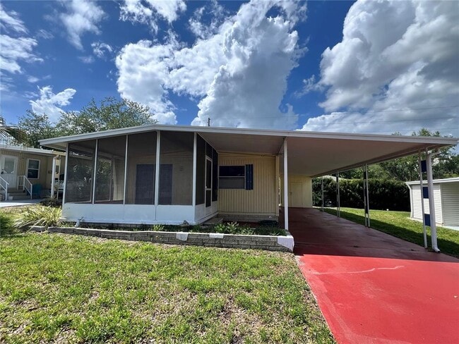 property at 36 Magnolia Ct