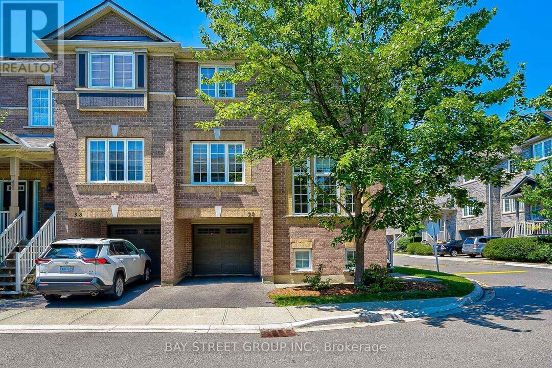 5535-5535 Glen Erin Dr in Mississauga, ON - Building Photo