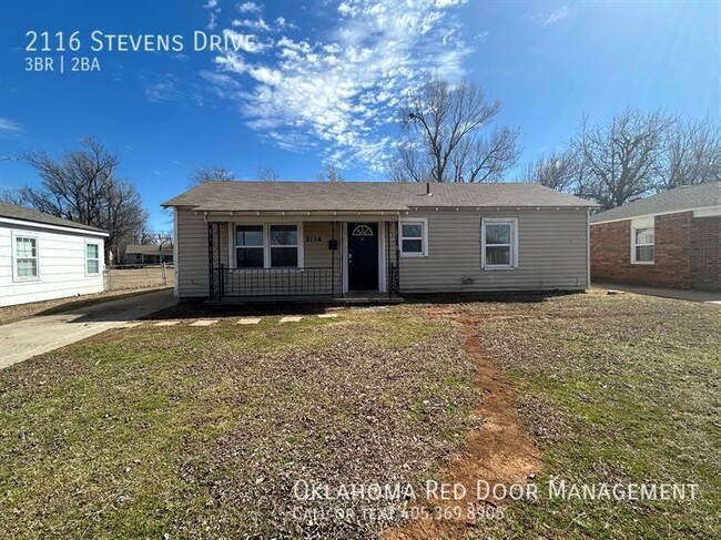 property at 2116 Stevens Dr