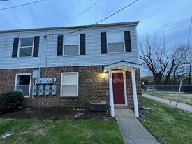 3530 E Richmond Rd in Richmond, VA - Building Photo