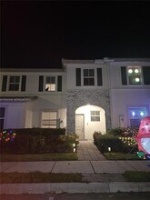 2637 SE 17th St in Homestead, FL - Foto de edificio - Building Photo