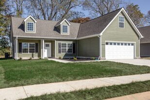 Tricon Spring Hill in Spring Hill, TN - Building Photo