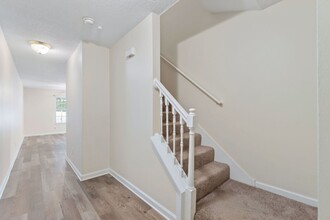 416 Crooked Pine Trail in Crestview, FL - Foto de edificio - Building Photo