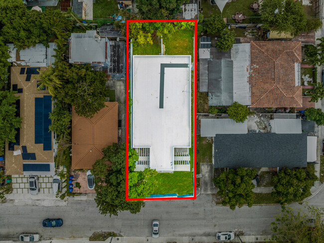 857 SW 14th Ave in Miami, FL - Building Photo - Building Photo