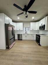 615 Lowell Blvd in Denver, CO - Building Photo - Building Photo