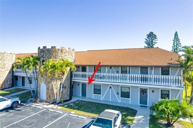 10022 Oxfordshire Ln SW in Ft. Myers, FL - Building Photo - Building Photo