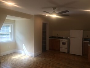 721 Chislett St in Pittsburgh, PA - Building Photo - Building Photo
