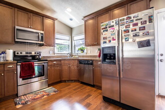 6906 Suzanne Drive in Midvale, UT - Building Photo - Building Photo