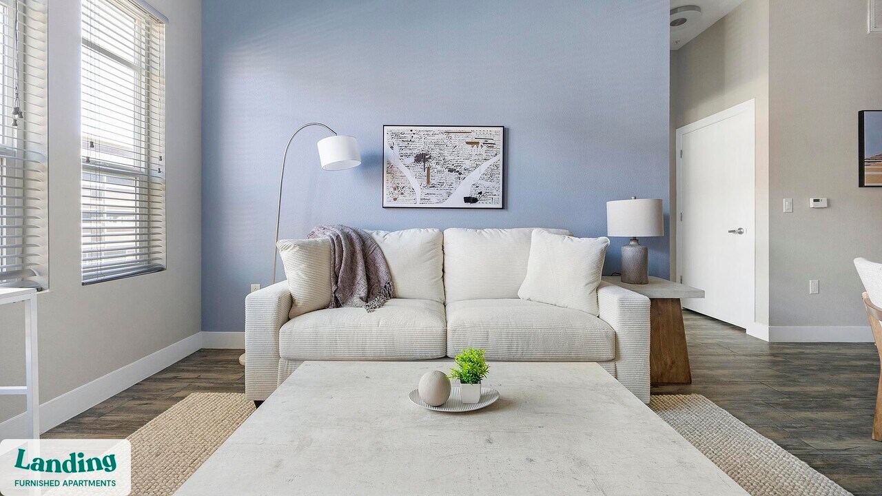 1000 S Broadway in Denver, CO - Building Photo