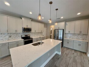 5126 78th St Cir E in Bradenton, FL - Building Photo - Building Photo